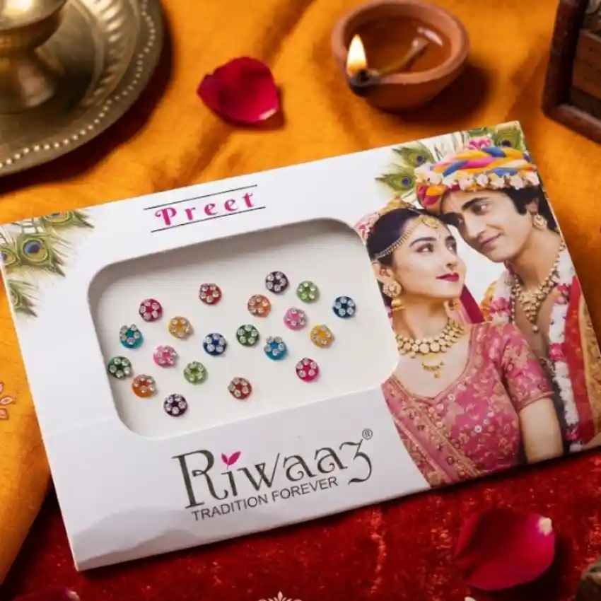 Riwaaz Multicolor Bindi Set