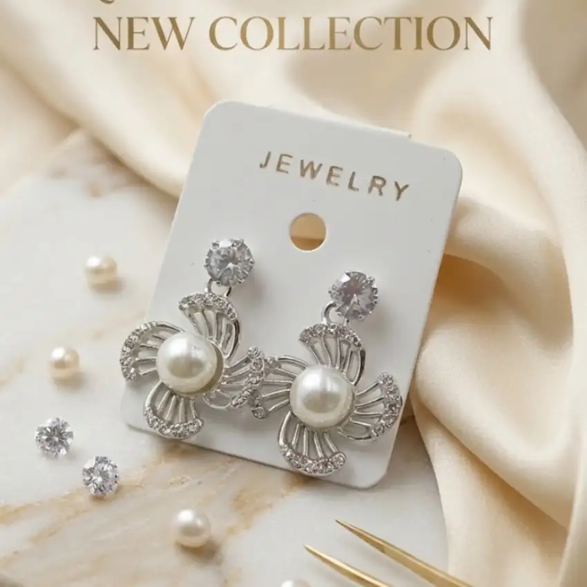 Pearl Flower Stud Earrings