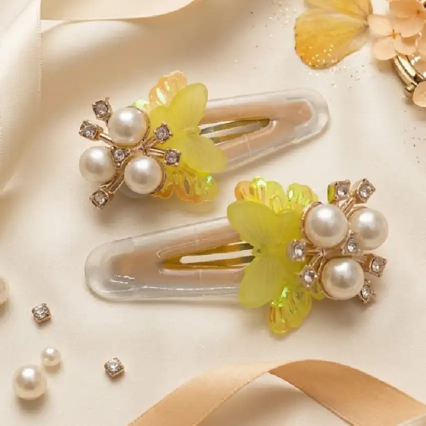 Floral Pearl Hair Clips