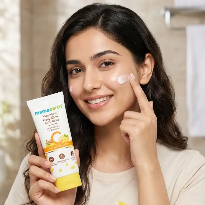 Mamaearth Vitamin C Daily Glow Face Wash