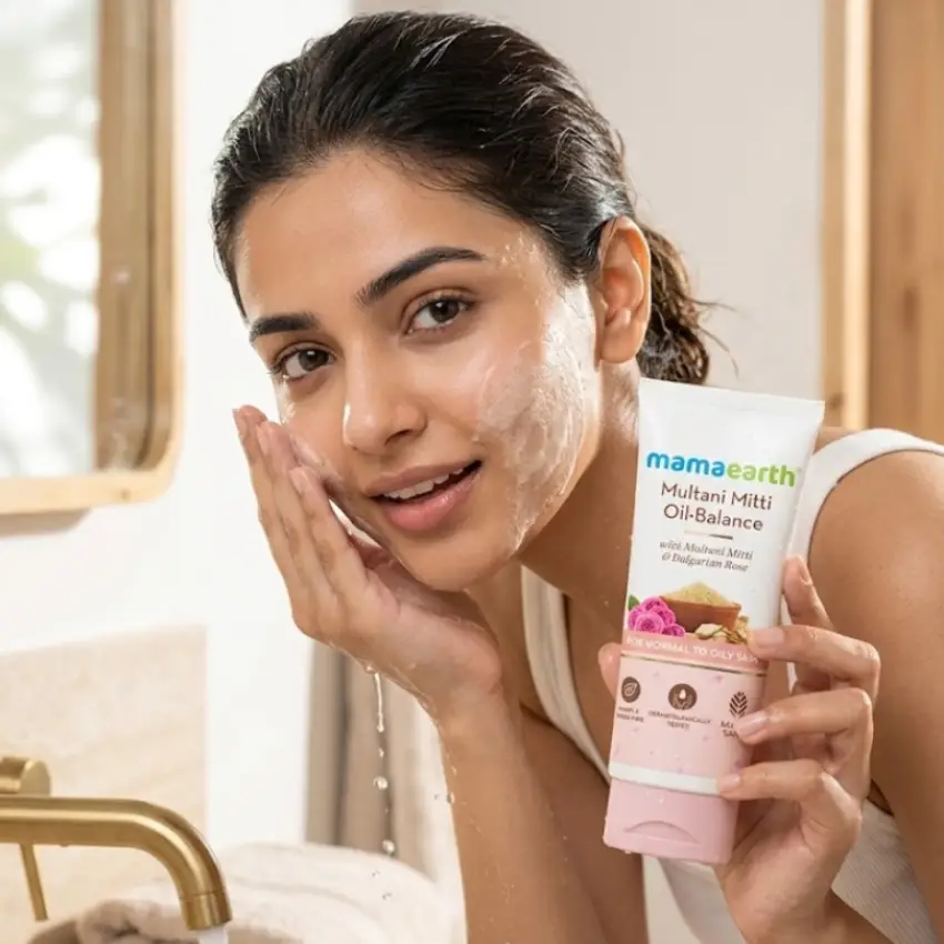 Mamaearth Multani Mitti Oil Balance Face Wash